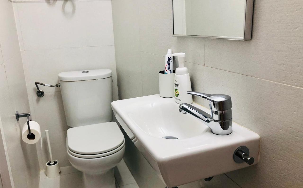 Atico Con Terraza Center Apartment Málaga